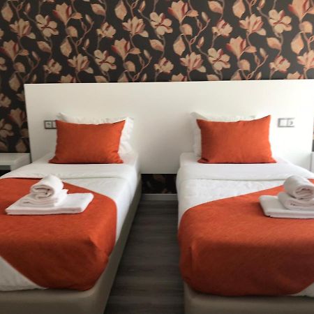 Hotel Pinoyhouse Fátima Zewnętrze zdjęcie