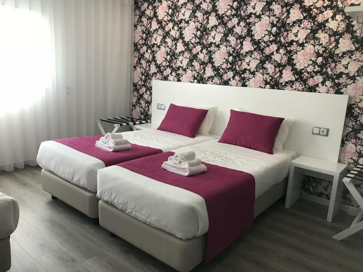Hotel Pinoyhouse Fátima Zewnętrze zdjęcie